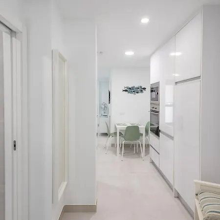 Casa Arrullo Side Seaviews Las Canteras Apartment *
